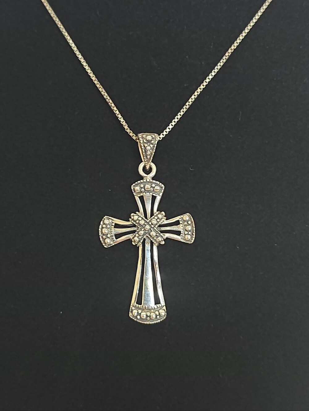 Vintage Sterling Silver Cross Pendant 1.7 Inch On 19" Sterling Box Chain